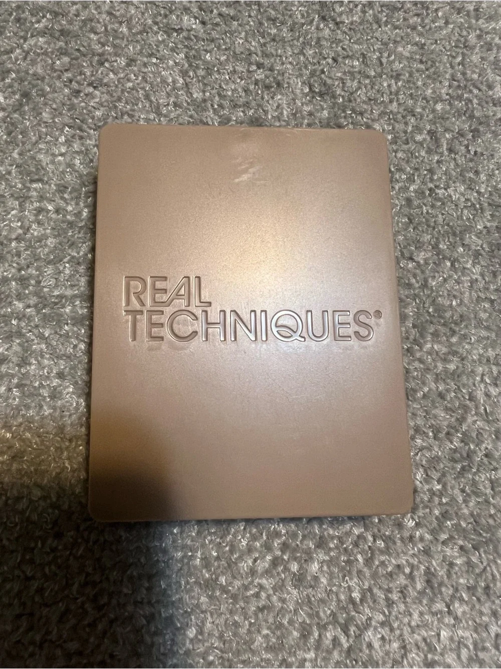Real Techniques compact real